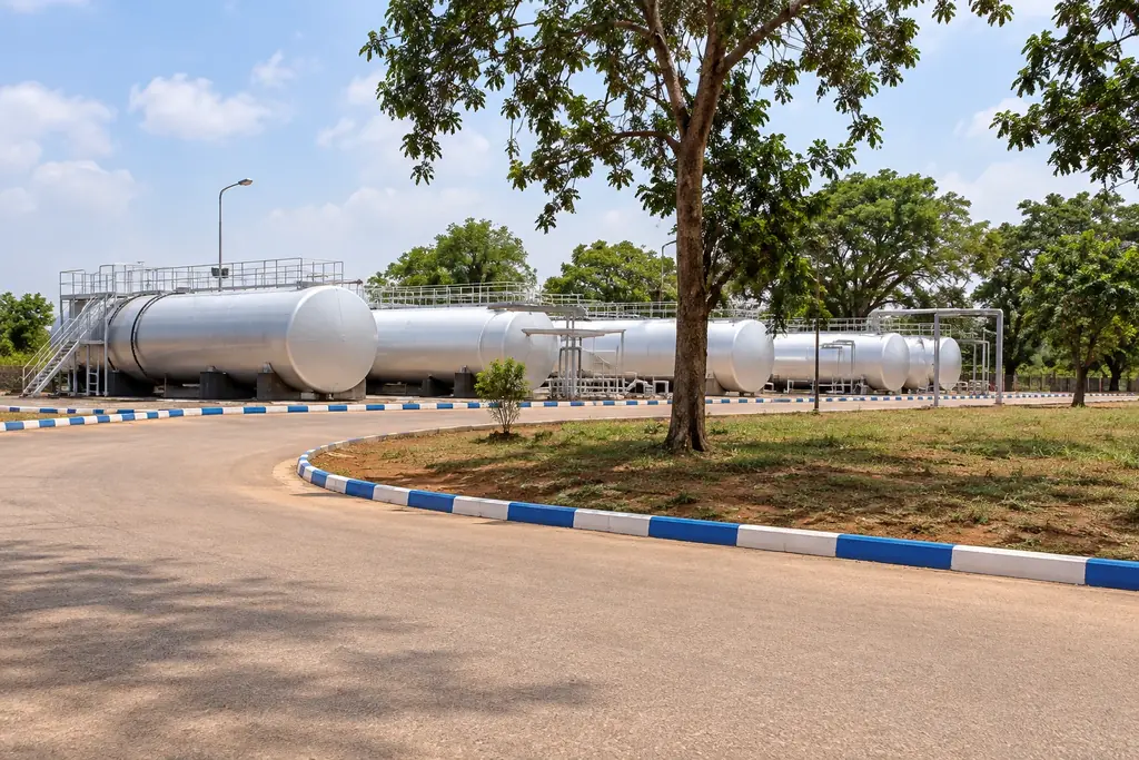 Jet A1 storage tanks at the Kaduna aviation fuel depot